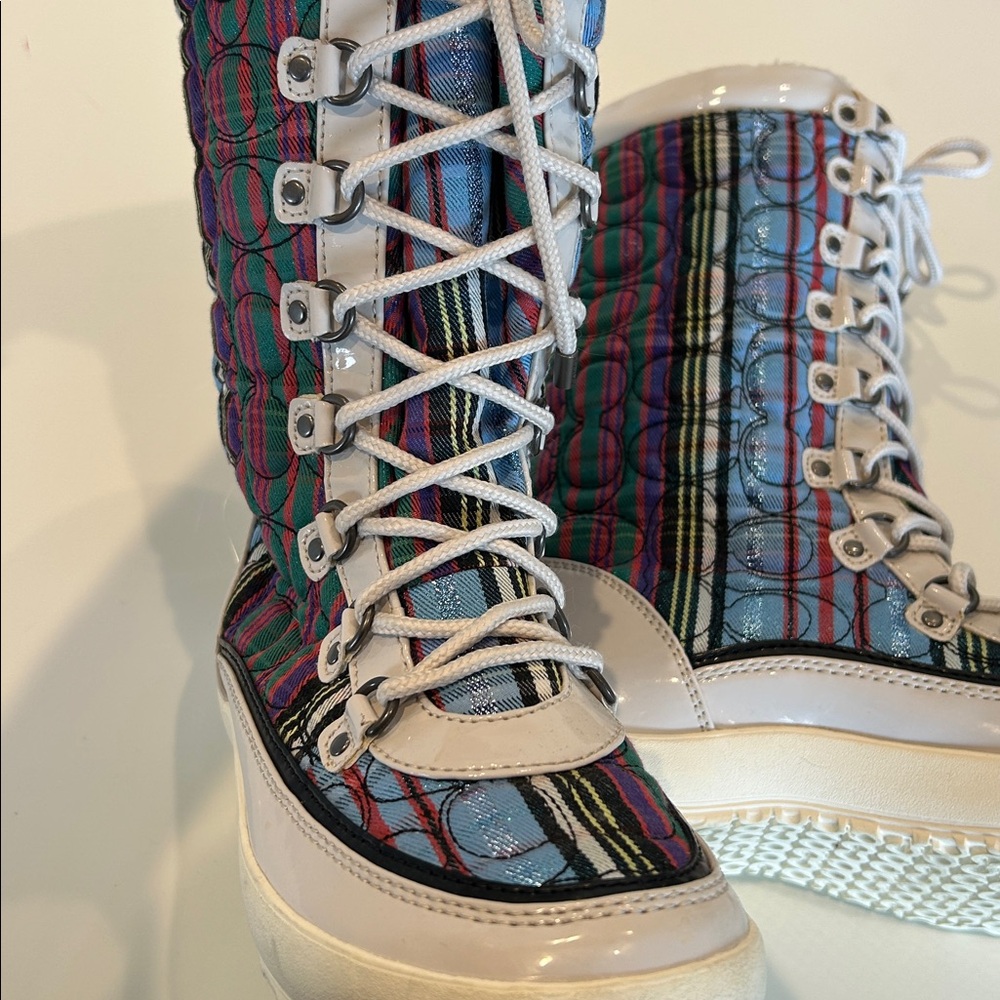 Coach Poppy Peggey Tartan Plaid Quilted Women's Shearling Winter Boots Size 6 - Picture 3 of 12